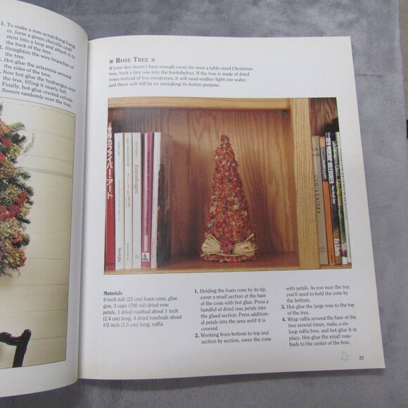 Treasures For The Christmas Tree By Carol Taylor. - Picture 4 of 6